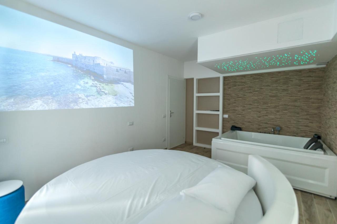 H3O Lago Di Garda Desenzano del Garda Ngoại thất bức ảnh