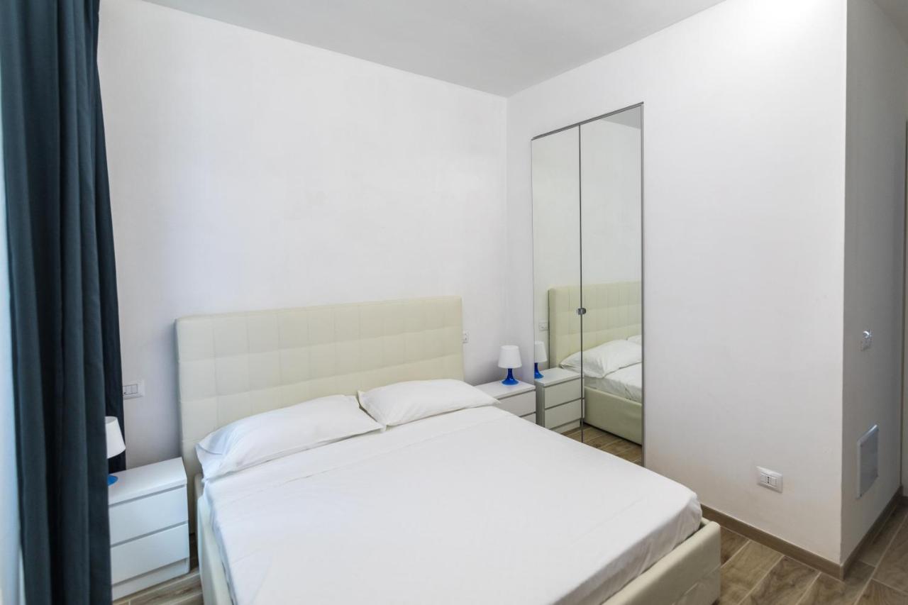 H3O Lago Di Garda Desenzano del Garda Ngoại thất bức ảnh